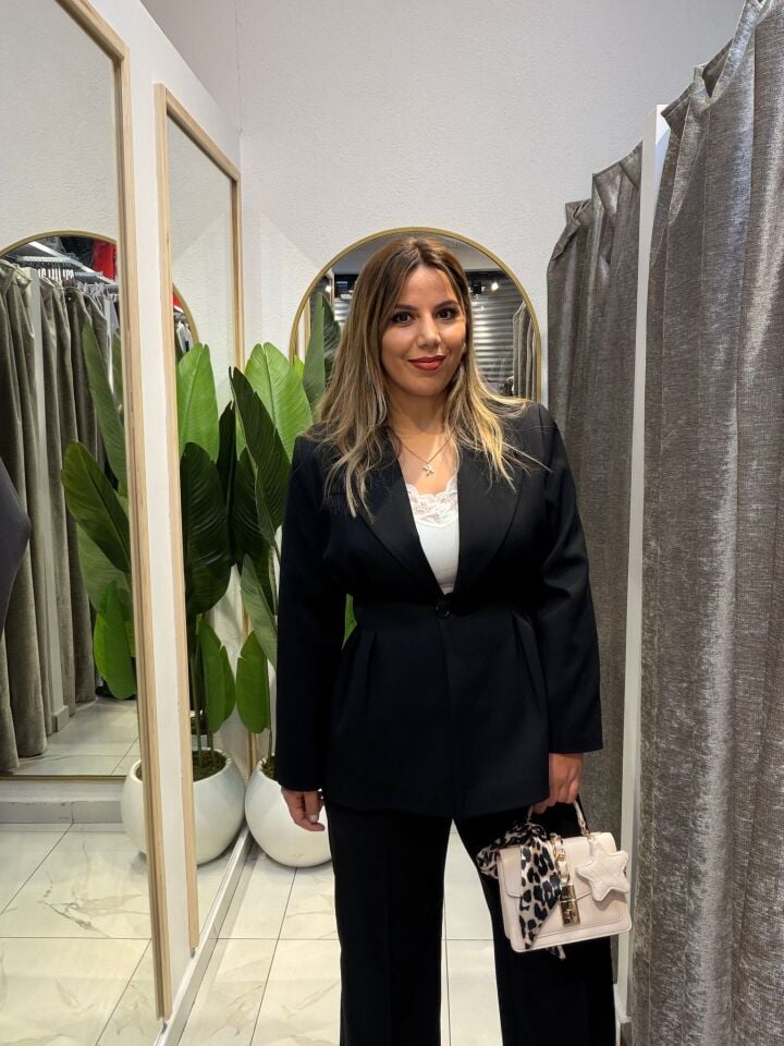 Büzgülü Ceket Takım- Siyah