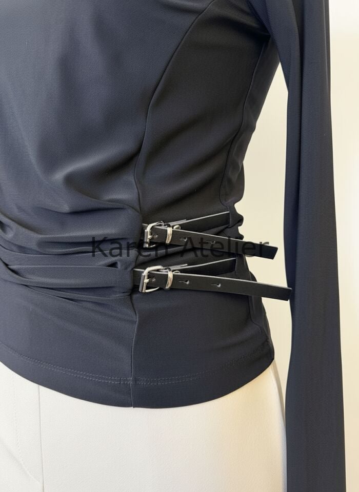 KEMER DETAYLI BLUZ SİYAH 20721