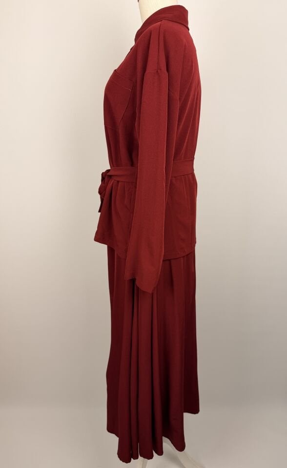 YAKASI TAŞ DÜĞMELİ ETEKLİ TAKIM BORDO 6723